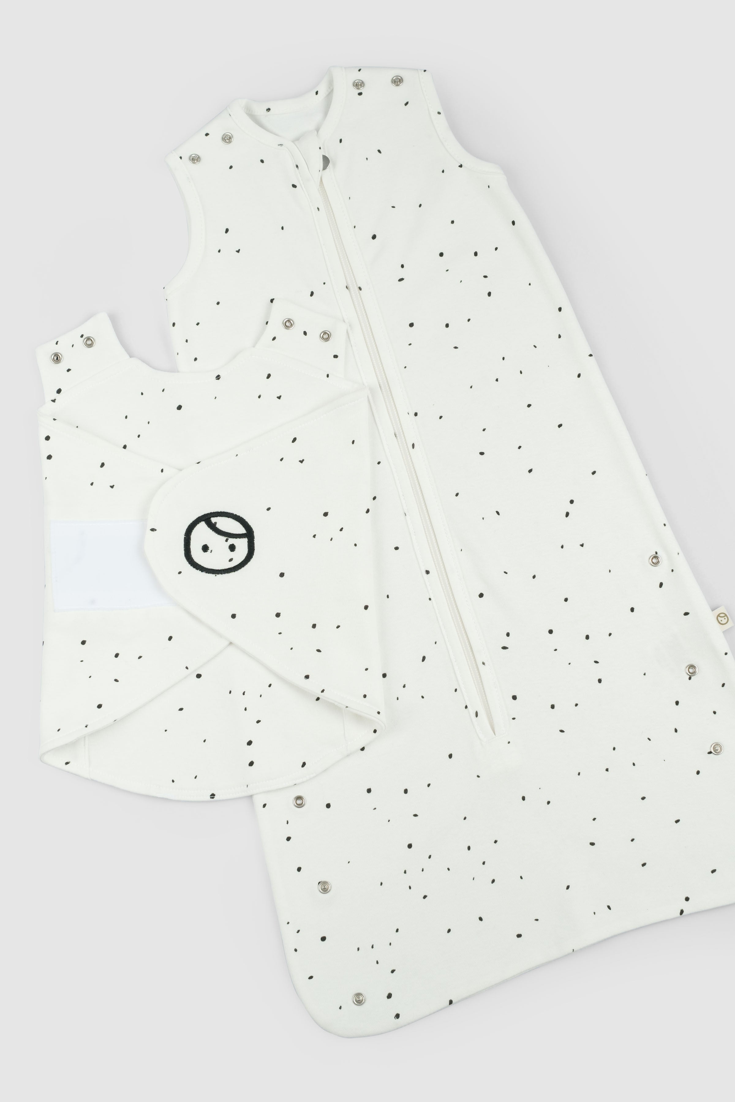 Organic Baby Sleeping Bag – Adjustable 0.5 TOG (Dots Pattern)